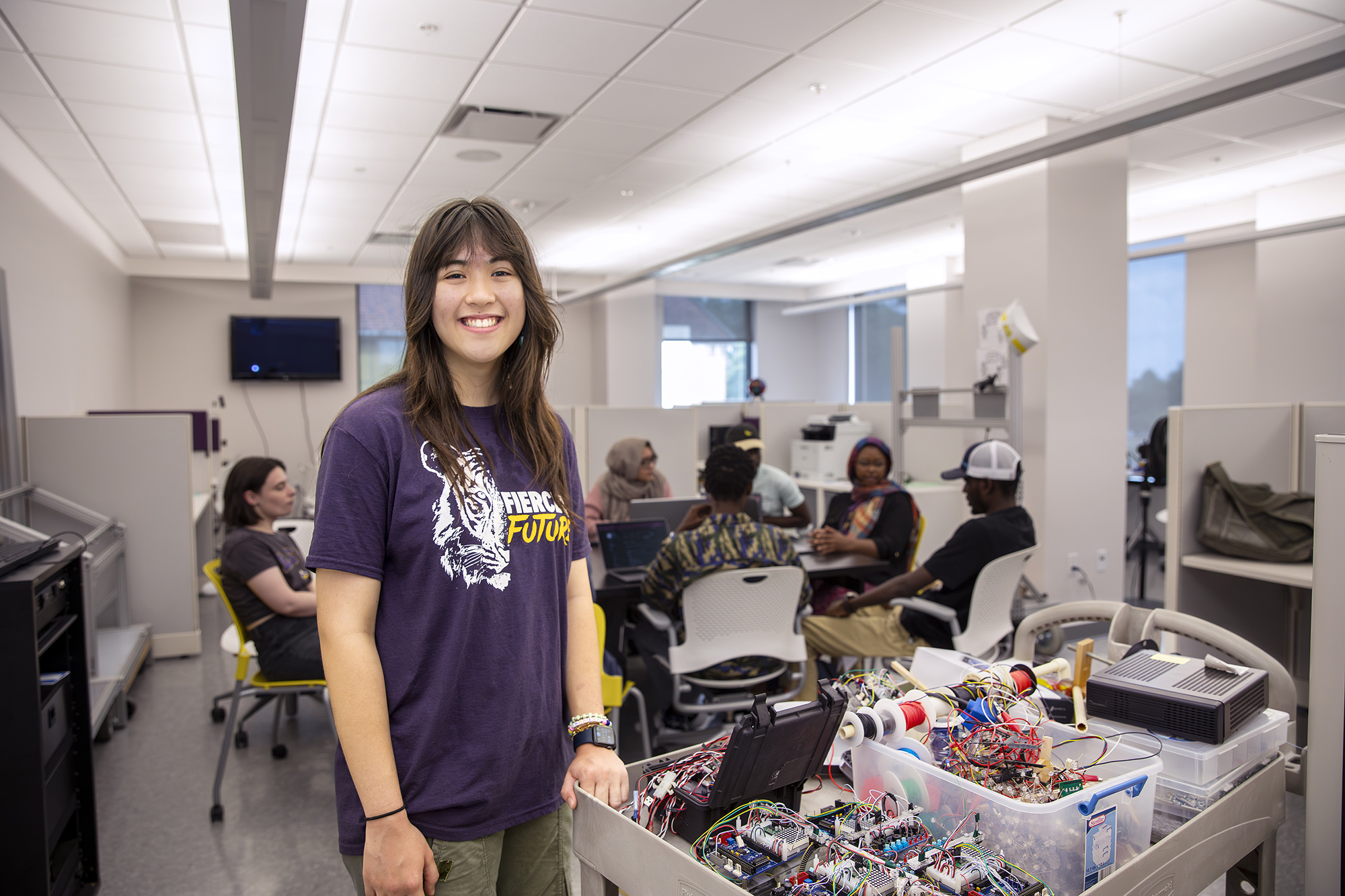 Kaitlyn Smith in lab